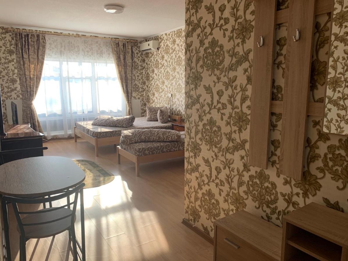 4 Seasons Hotel บอริสปิล ภายนอก รูปภาพ